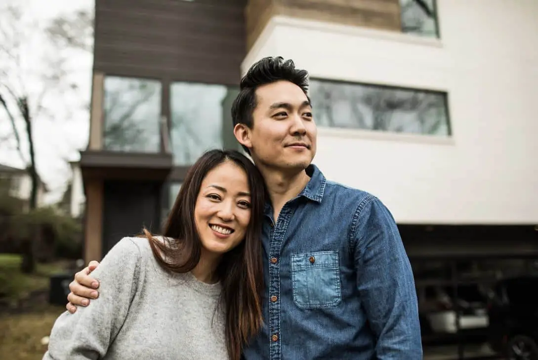 According to science, there are eight ways in which love affects your brain
