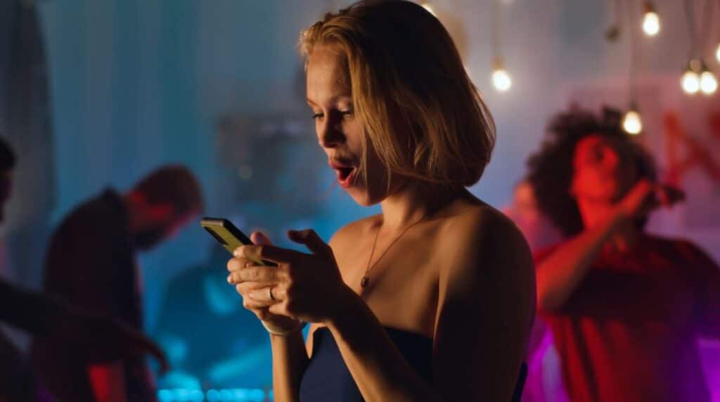 7 Things You Should Never Do If You're Flirting With A Guy