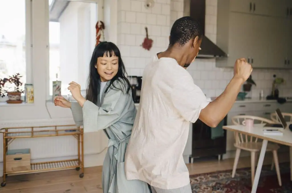 According to science, there are eight ways in which love affects your brain