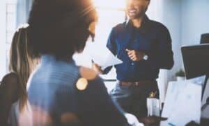 8 WAYS TO BECOME MORE MOTIVATED