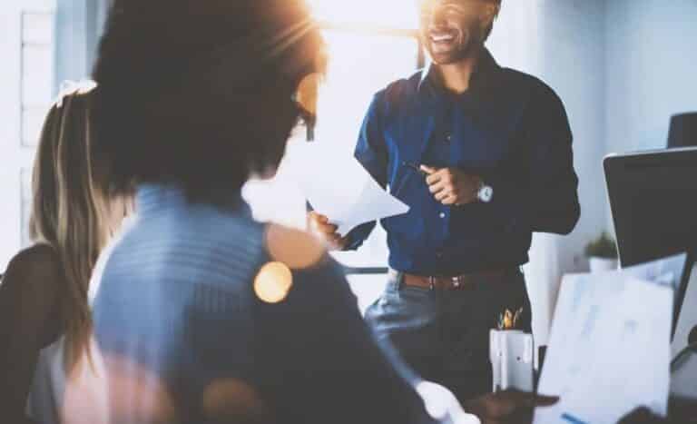 8 WAYS TO BECOME MORE MOTIVATED